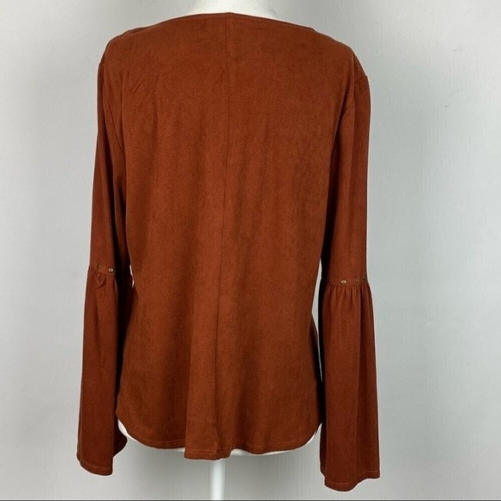 Style & Co Womens Blouse Size PL V-neck Bell Sleeve Ladies Top - Picture 4 of 6